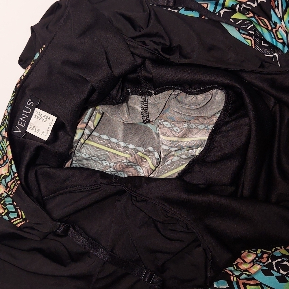 Venus Swim Dress Coverup Size Medium - Picture 10 of 10